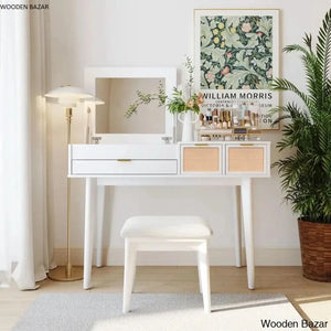  - Wooden Bazar