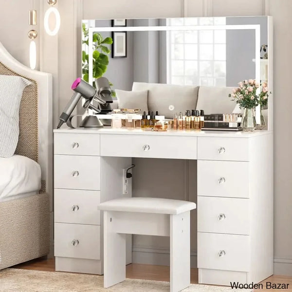  - Wooden Bazar