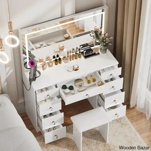  - Wooden Bazar