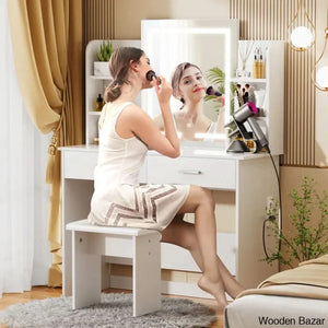  - Wooden Bazar