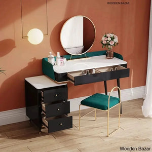  - Wooden Bazar