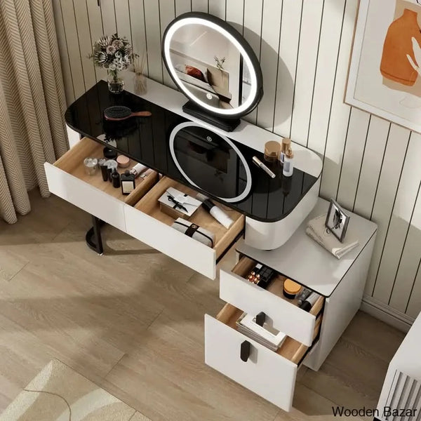  - Wooden Bazar