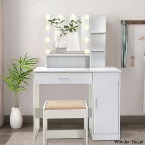 - Wooden Bazar