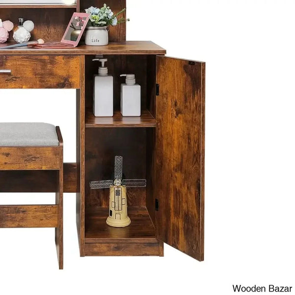  - Wooden Bazar