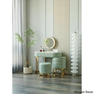  - Wooden Bazar