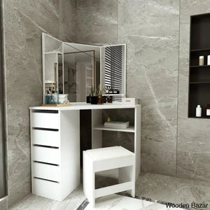  - Wooden Bazar