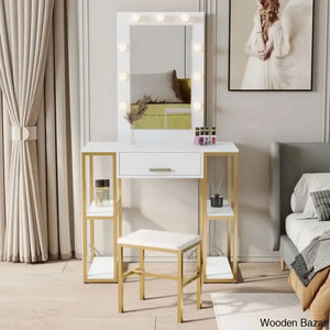  - Wooden Bazar