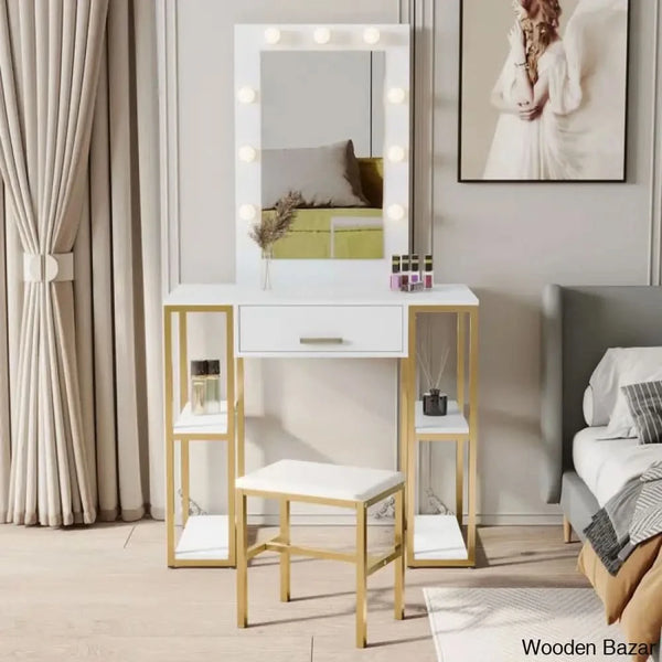  - Wooden Bazar