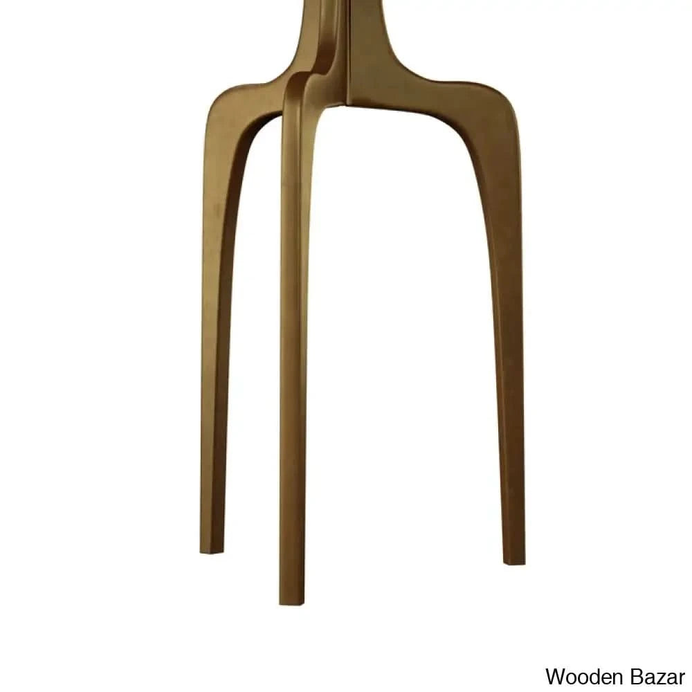  - Wooden Bazar