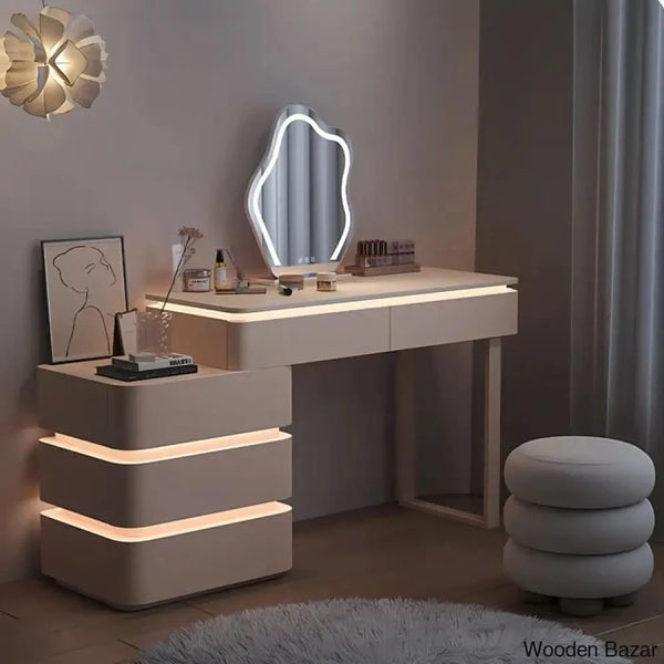  - Wooden Bazar