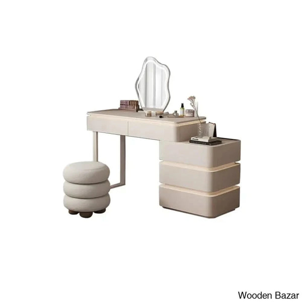  - Wooden Bazar