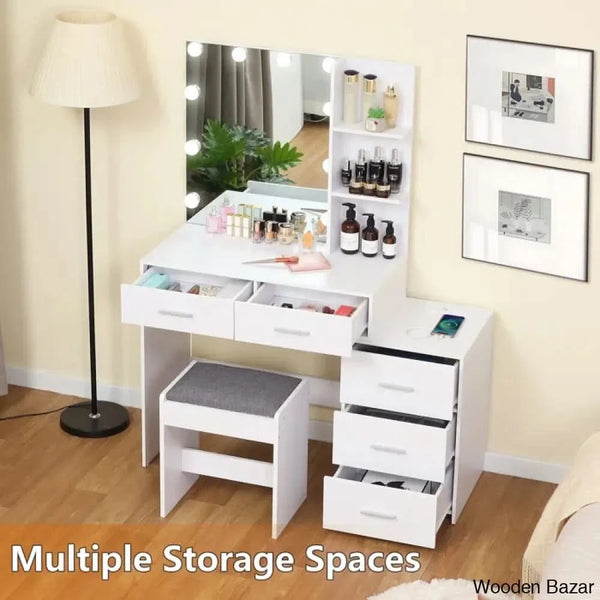  - Wooden Bazar